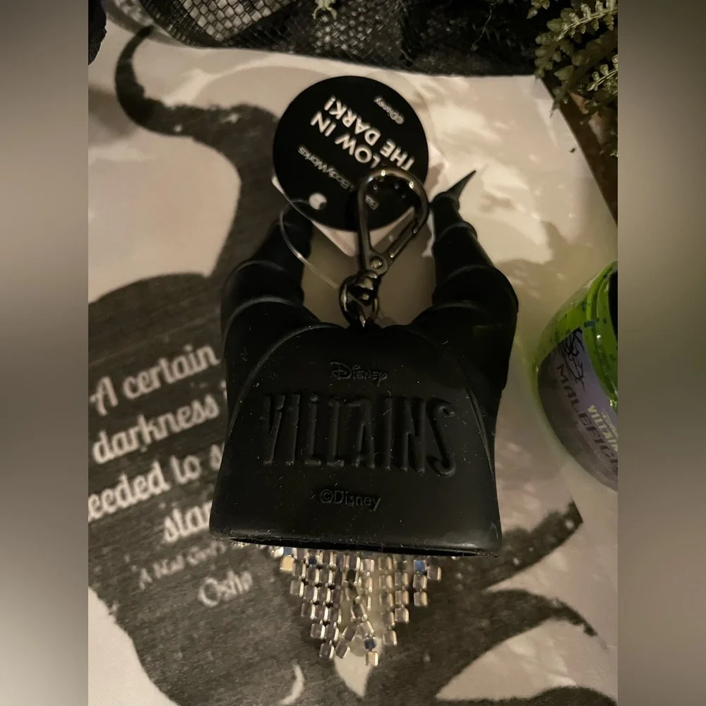 BATH & BODY WORKS Maleficent Glow-In-The-Dark PocketBac Holder & Hand Sanitizer